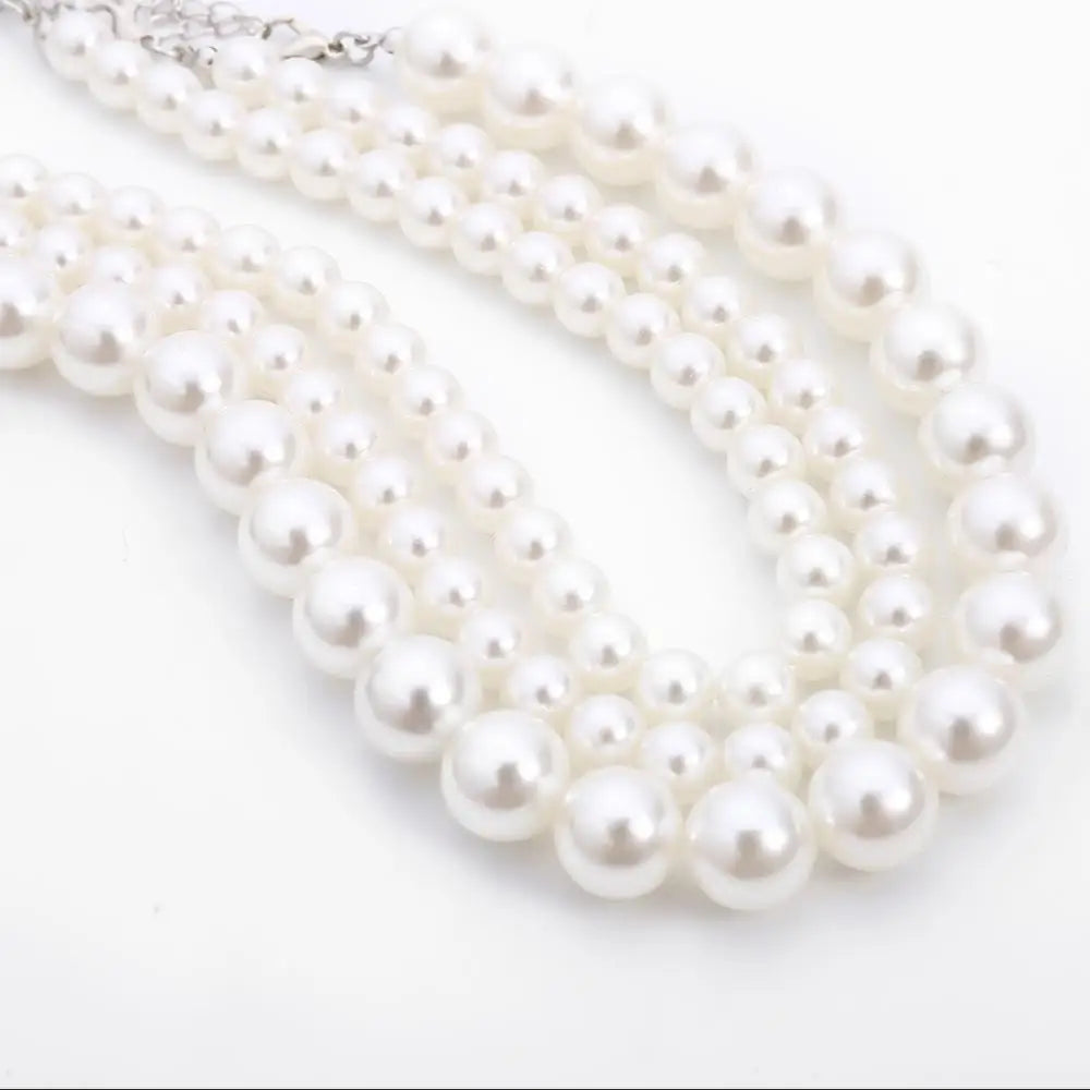 Multi-Layer White Imitation Pearl Necklace Bead Chain Punk Ladies Wedding Short Clavicle Charm Banquet Jewelry