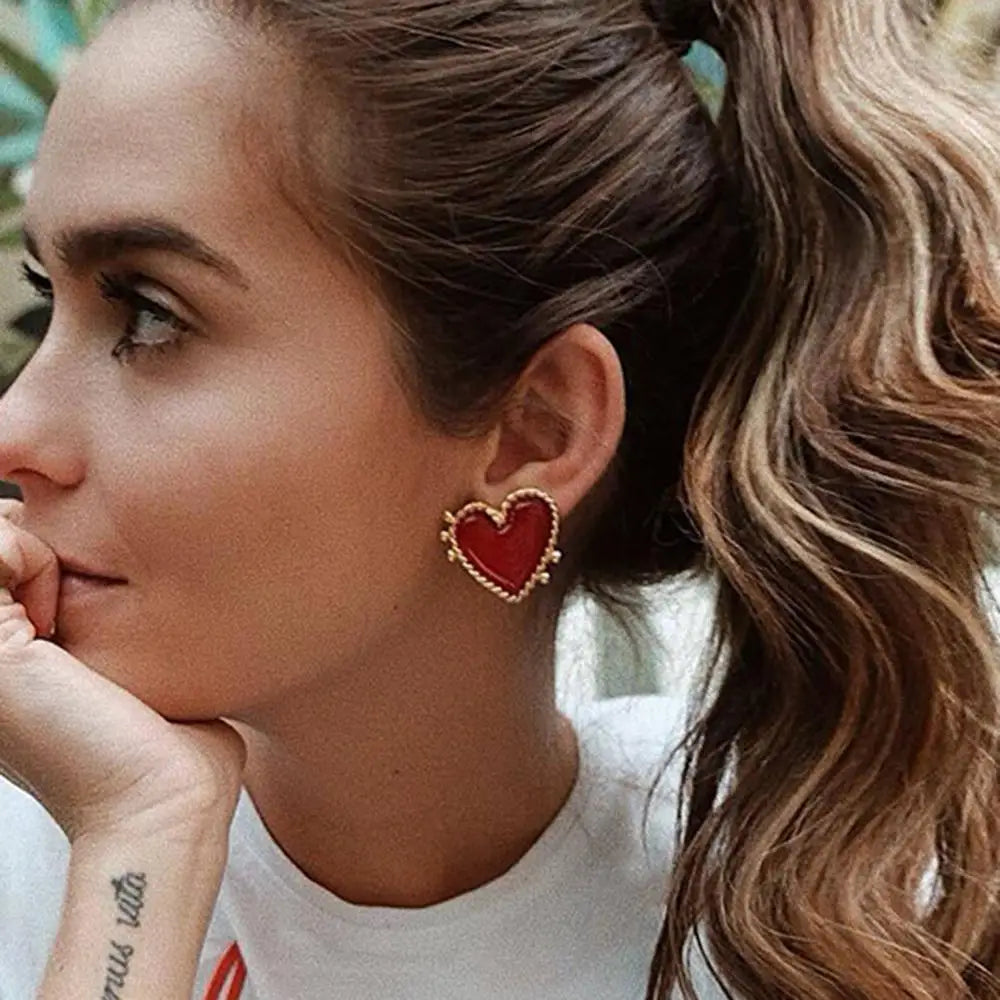 Red Heart Stud Earring Women Metal Gold Color Eye Heart Lips Wedding Statement Earrings Fashion Party Jewelry-Dollar Bargains Online Shopping Australia