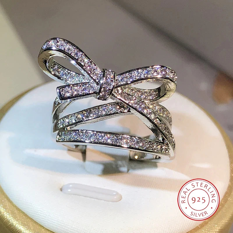 925 Sterling Silver Classic Rope Knot Bow Cubic Zirconia Ring Fine High-end Jewelry Wedding Bridal Ring Moissanite Ring