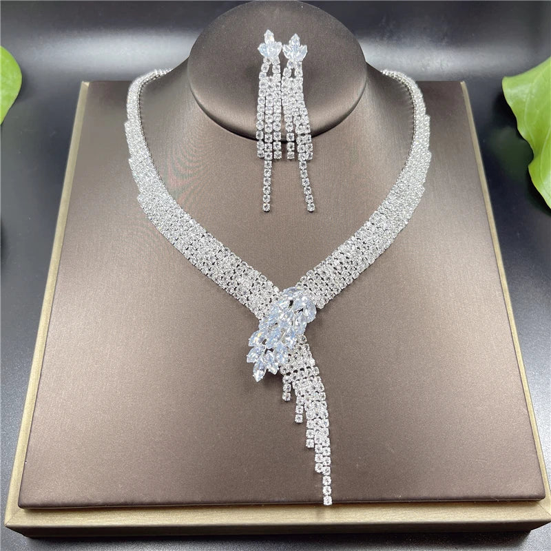 4 pcs Vintage Elegant Rhinestone Crystal Wedding Bridal Jewelry Set Europe Necklace Earring Bracelet Ring Costume Accessories-Dollar Bargains Online Shopping Australia