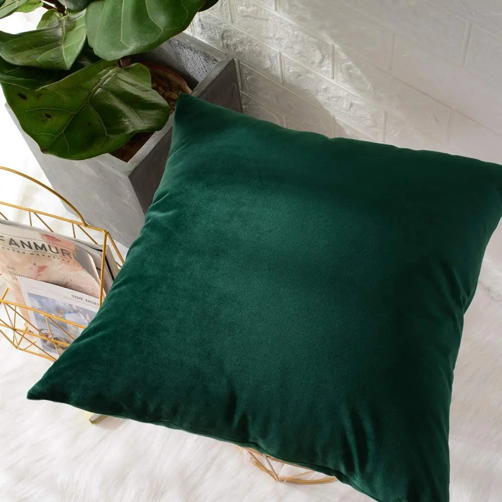 Decorative Pillows For Sofa Emerald Green Home Decor Cushion Cover Home Decoration Pillow Cover Soft Velvet Pillow Hugs