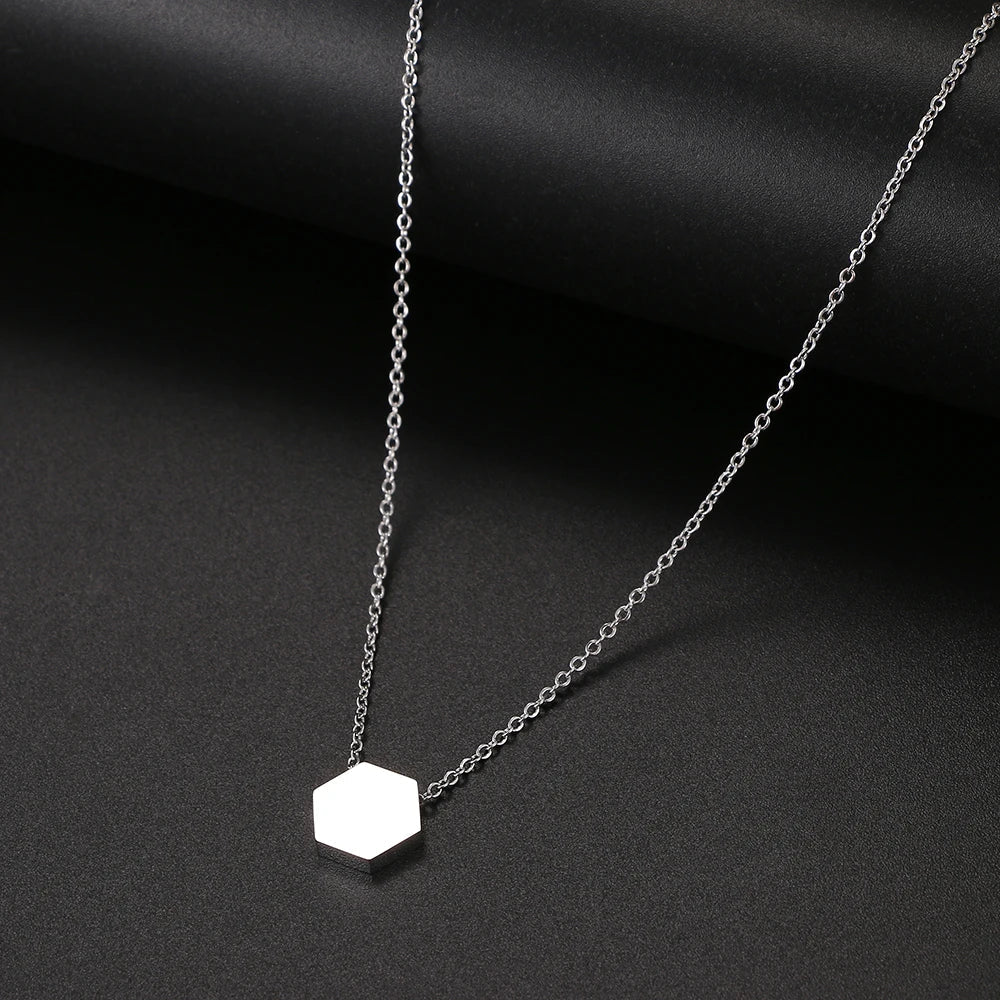 Stainless Steel Necklaces Minimalist Four-leaf Clover Geometric Style Fashion Chain Necklace for Women Collar Pendant Jewelry-Dollar Bargains Online Shopping Australia