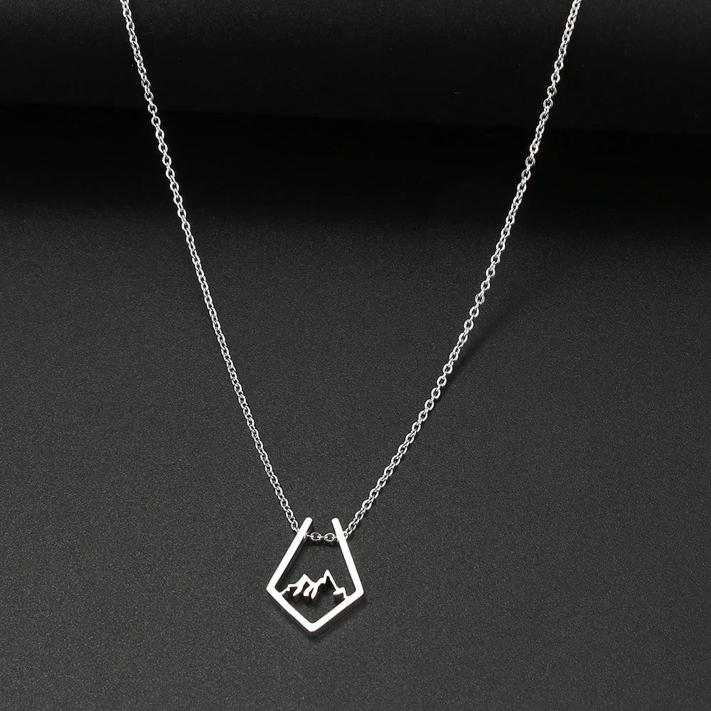 Stainless Steel Necklaces Minimalist Four-leaf Clover Geometric Style Fashion Chain Necklace for Women Collar Pendant Jewelry-Dollar Bargains Online Shopping Australia