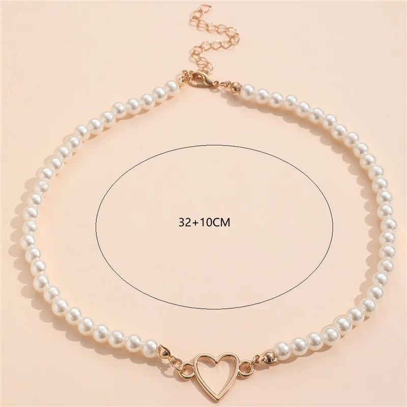 Trendy Love Heart Pearl Choker Necklace Female Personality Party Fashion Clavicle Collier Accessories Colar Perlas Collar Gift