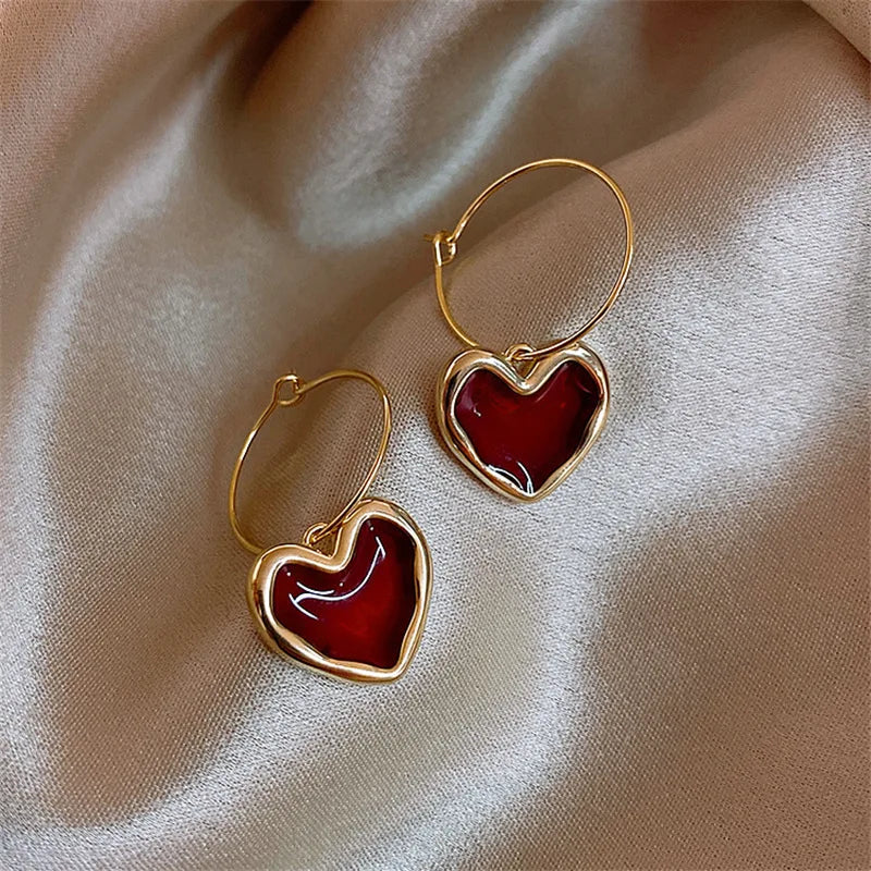 Red Heart Stud Earring Women Metal Gold Color Eye Heart Lips Wedding Statement Earrings Fashion Party Jewelry-Dollar Bargains Online Shopping Australia