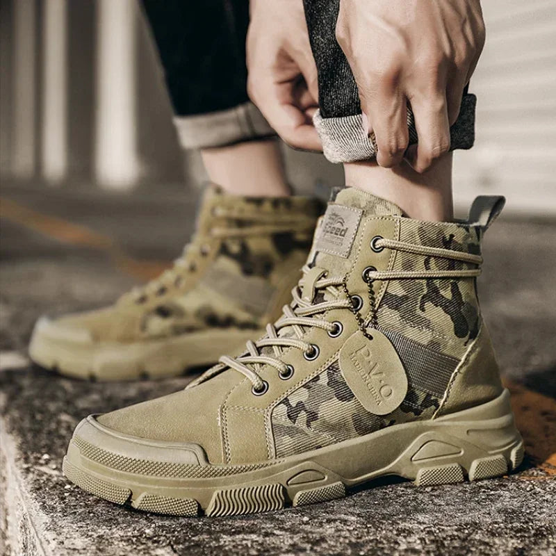 Camouflage Boots for Men Autumn Winter Platform Desert Military Boots Outdoor High-top Shoes Men Ankle Boots Buty Robocze Meskie