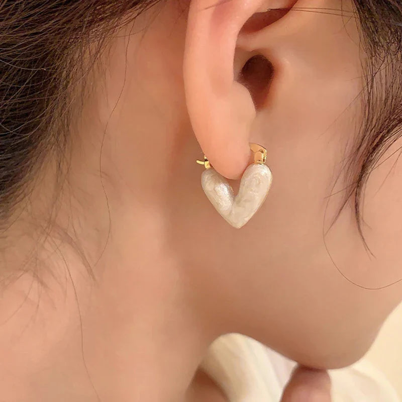 Heart Stud Earrings For Women Korean Elegant Light Luxury Love Dangle Earring Fashion Simple Drop Jewelry Girls Gift