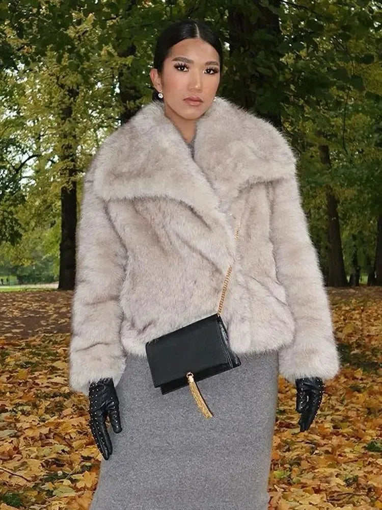 Luxury Fluffy Faux Fur Women Jacket Winter Long Sleeve Shaggy Overcoats Thick Warm Fox Fur Coat Female Street Outerwear