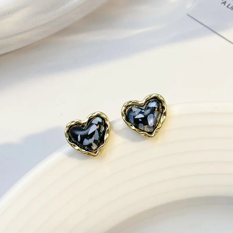 Red Heart Stud Earring Women Metal Gold Color Eye Heart Lips Wedding Statement Earrings Fashion Party Jewelry-Dollar Bargains Online Shopping Australia