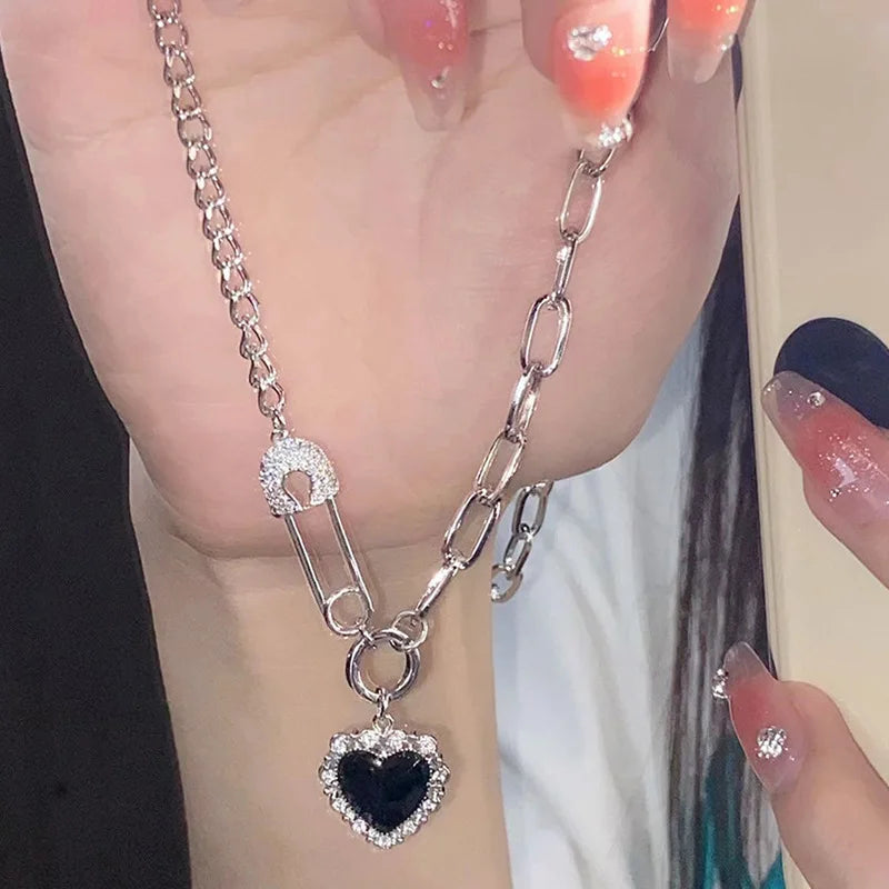 Black Heart Pendant Necklace Punk Shiny Rhinestone Star Asymmetric Chain Necklace for Women Neck Chain Y2K Jewelry-Dollar Bargains Online Shopping Australia