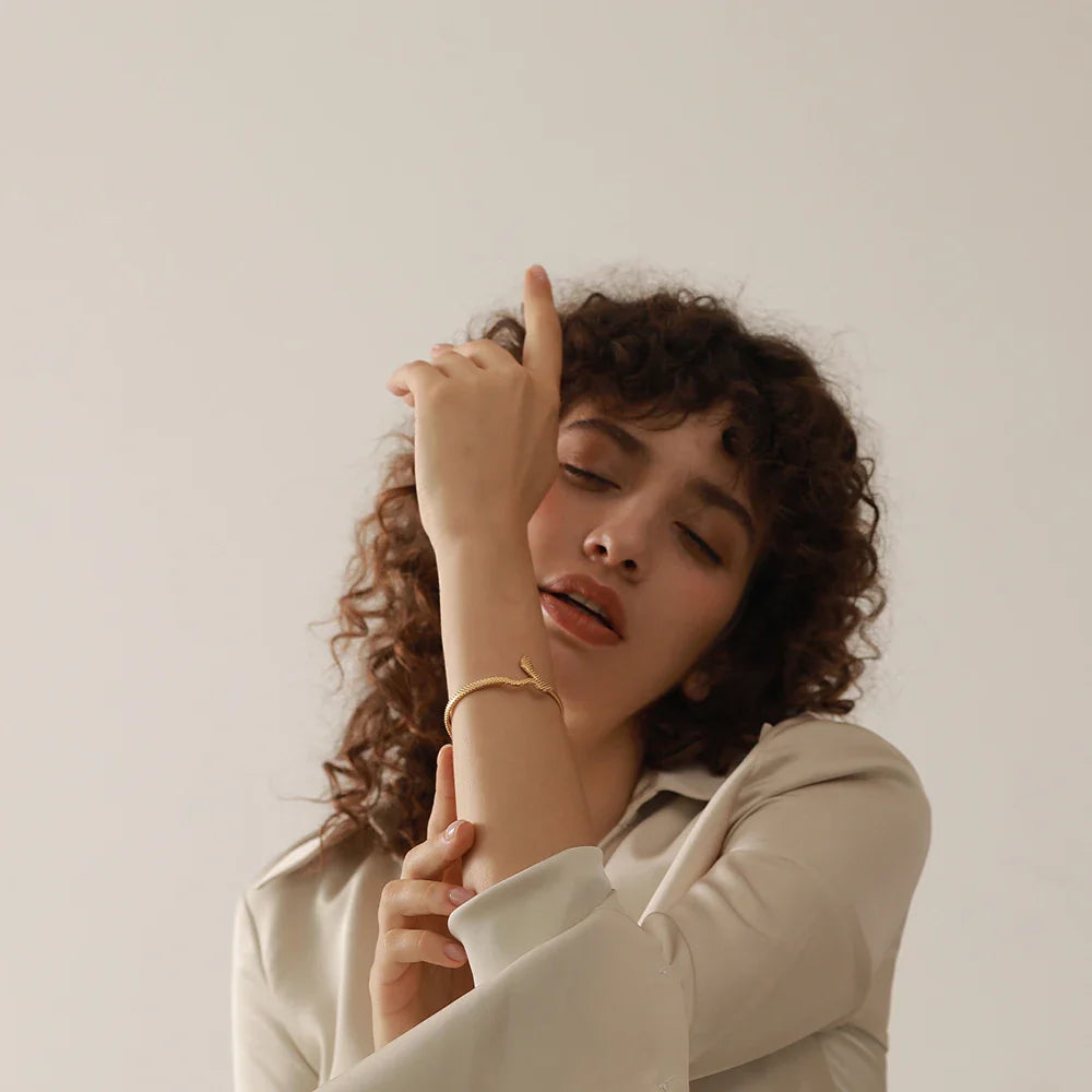 Snake Fashion Open Charm Bracelet Bangle Women Golden Wrist Animal Statement Jewelry Waterproof-Dollar Bargains Online Shopping Australia