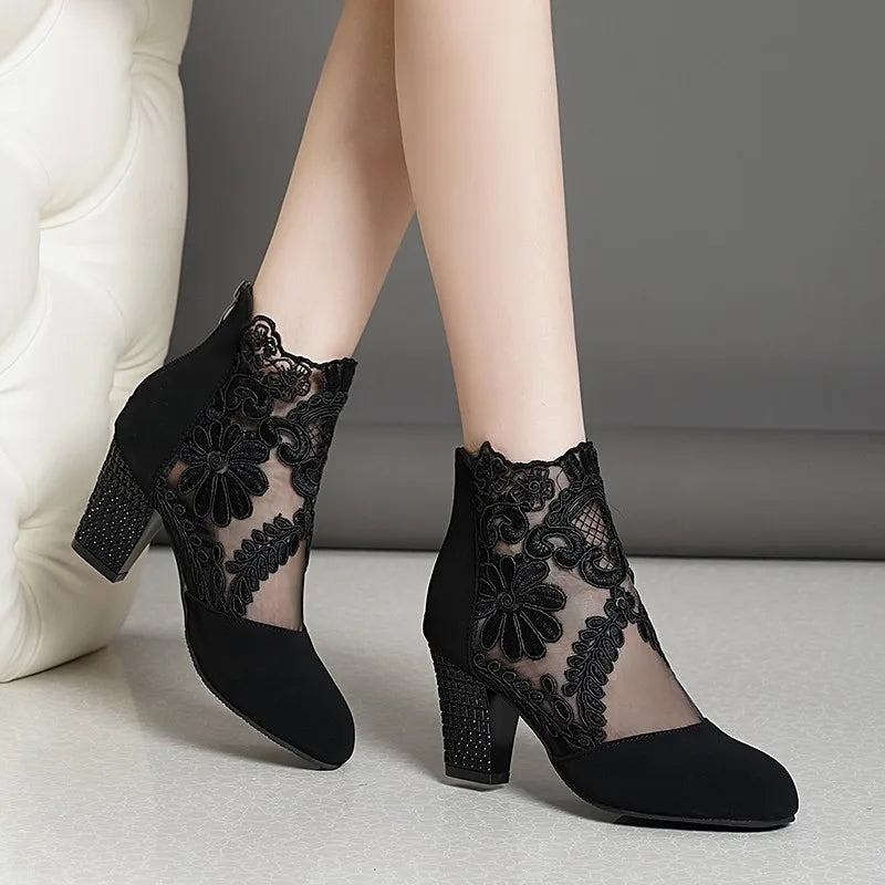 Women's Spring Shoes Ladies Lace Fashion Boots Female High Heels Round Toe Ankle Women Boots Shoes Plus Size