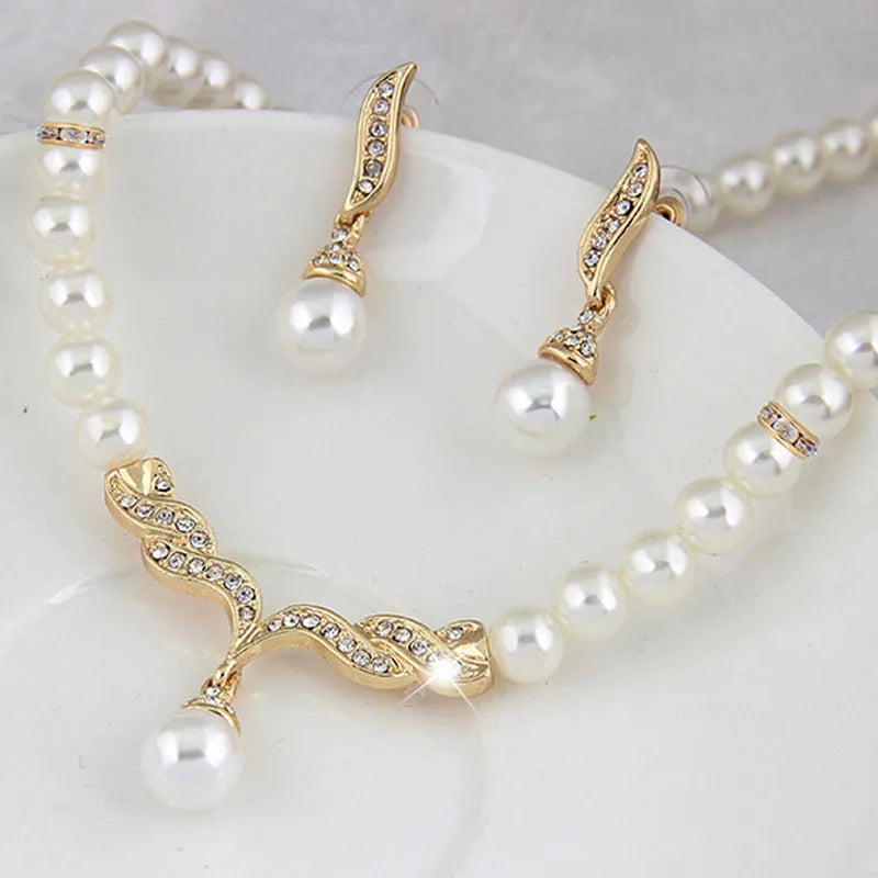Women's 2 Piece Jewelry Sets One Gold Color Necklace + 1 Pair Earrings Wedding Bridal Pearl Elegant Decoration-Dollar Bargains Online Shopping Australia