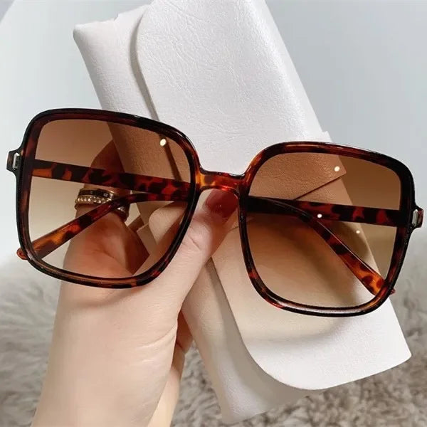 Gradient Sunglasses Female Ins Big Box Fashion Retro Square Sunglasses-Dollar Bargains Online Shopping Australia