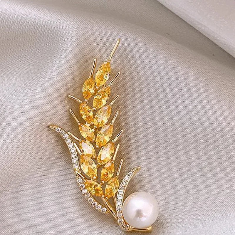 Exquisite Love Heart Brooches For Women Elegant Angel Wings Full Rhinestone Pearl Brooch Pins Sweater Cardigan Buckle Jewelry-Dollar Bargains Online Shopping Australia