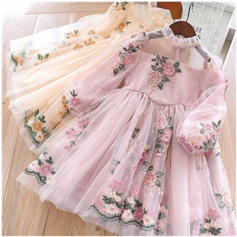 Little Girls Autumn Full Sleeves Dress for Children Party Kids Casual Dress Pink Floral Embroidery Dresses Princess Wear