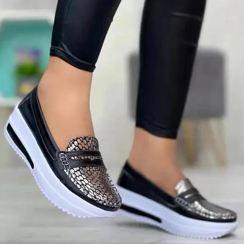 Luxury Designer Women Fashion Loafers Breathable Slip-On Vulcanized Shoes Casual Wedge Heel Lightweight Woman Sneakers