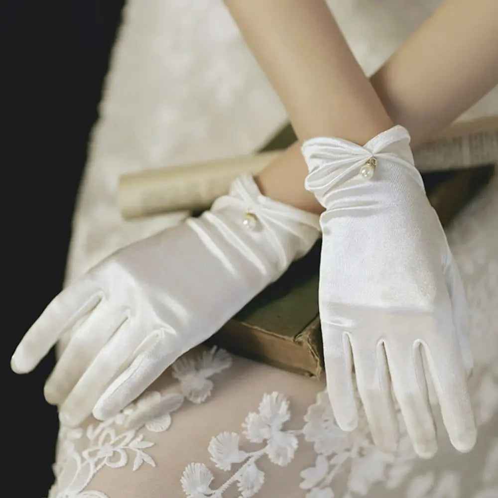 Women Wrist Length Gloves Sexy Elegant Pearl Bowknot Short Satin Stretch Gloves for Ladies Girls Hand Gloves Sunscreen