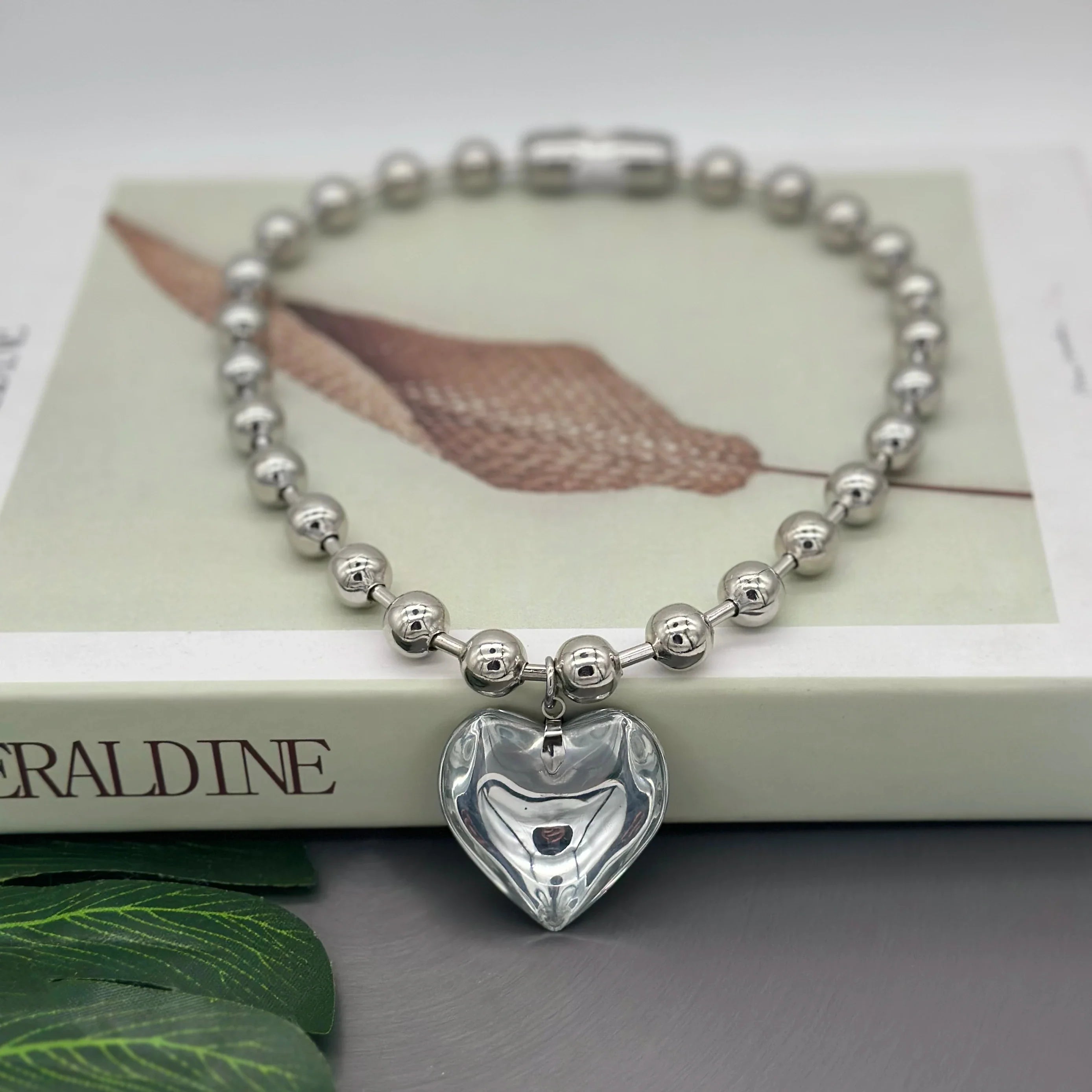 Grunge Fashion Glass Heart Pendant Necklace Y2K Oversize Ball Beads Chain Statement Choker Necklace for Women Club Punk Jewelry-Dollar Bargains Online Shopping Australia