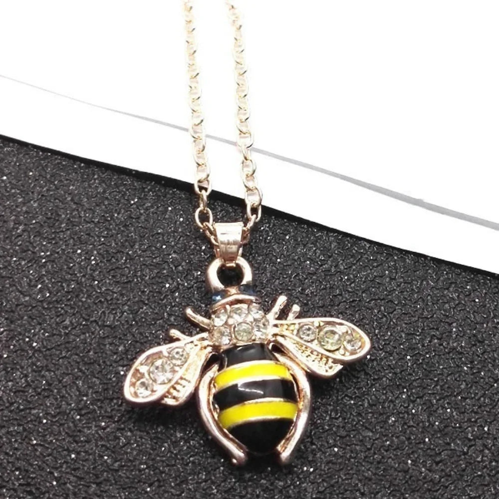 Fashion Pendant Jewelry Crystal Rhinestone Necklace Yellow Bee