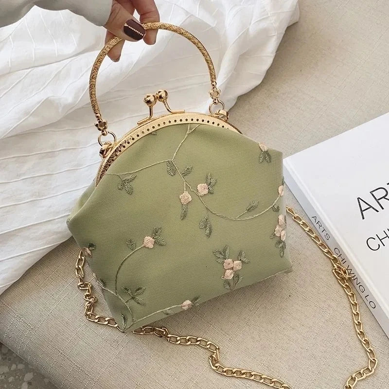 Vintage Embroidery Lace Flowers Shell Lock Purses for Women Wedding Bag Small Chain Women Shoulder Crossbody Bag Fringe Bags-Dollar Bargains Online Shopping Australia