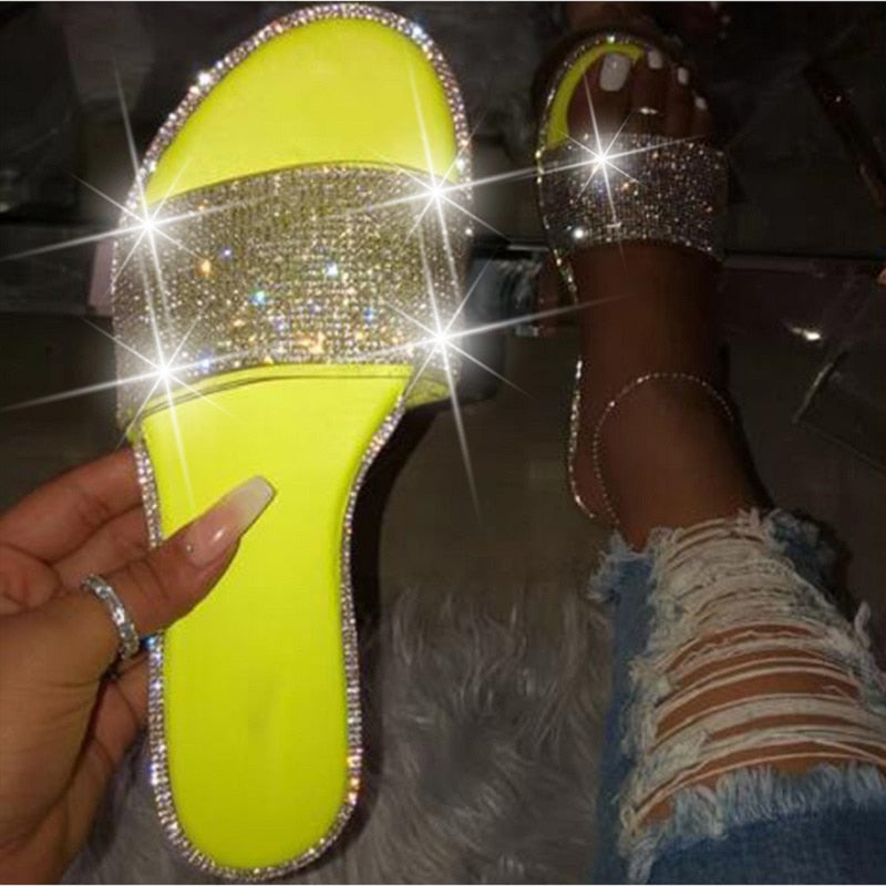 Glitter Slippers Women Summer Sandals Fashion Bling Female Candy Color Flip Flops Beach Diamond Flat Shoes Outdoor Sandals