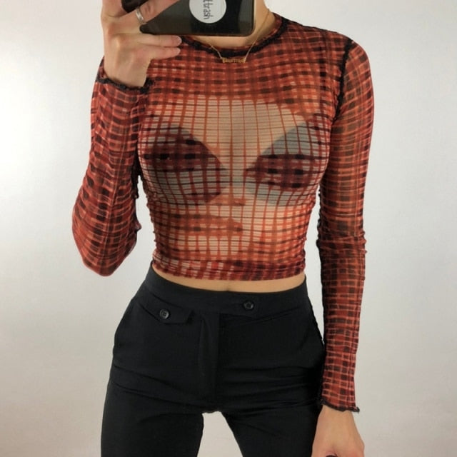 Gothic Print Mesh T-shirt Women Long Sleeve Slim Fit Cropped Top Aesthetic Summer Tee Streetwear 90s Vintage Punk Style Tee