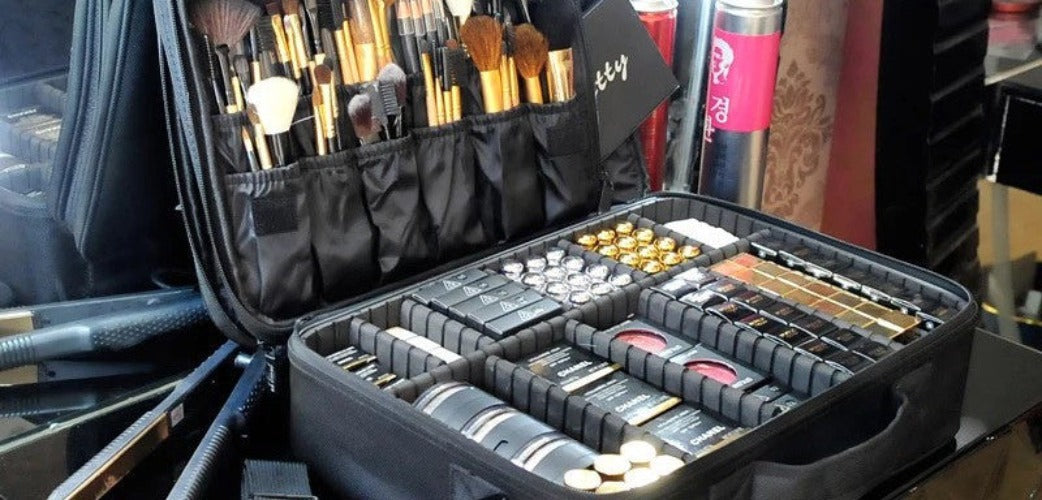 High Quality Professional Empty Makeup Organizer Bolso Mujer Cosmetic Case Travel Large Capacity Storage Bag Suitcases-Dollar Bargains Online Shopping Australia