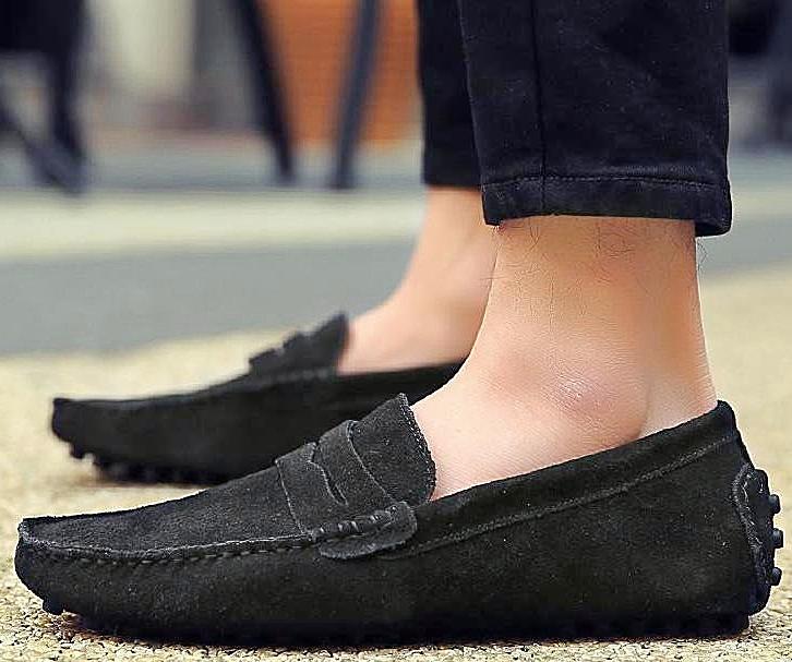 Style Soft Moccasins Men Loafers High Genuine Leather Shoes Men Flats Gommino Driving Shoes