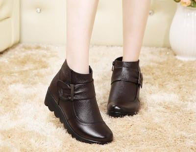 Snow boots shoes women genuine leather large yard boots women boots warm plush shoes Big Size 35-41