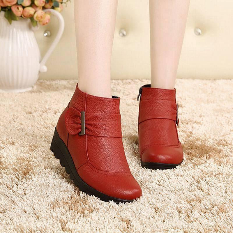 Snow boots shoes women genuine leather large yard boots women boots warm plush shoes Big Size 35-41