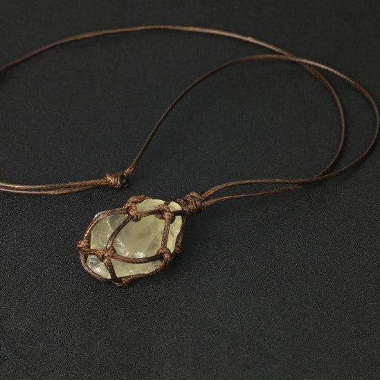 Natural Stone Rope Wrap Necklace Irregular Rose Crystal Quartz Pendant Necklaces Adjustable Women Girl Vintage Jewelry G317